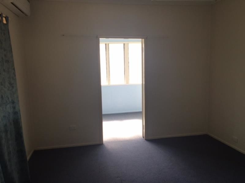 250 Noel Street, Berserker QLD 4701
